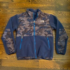The North Face Blue Fleece Sweater/Jacket